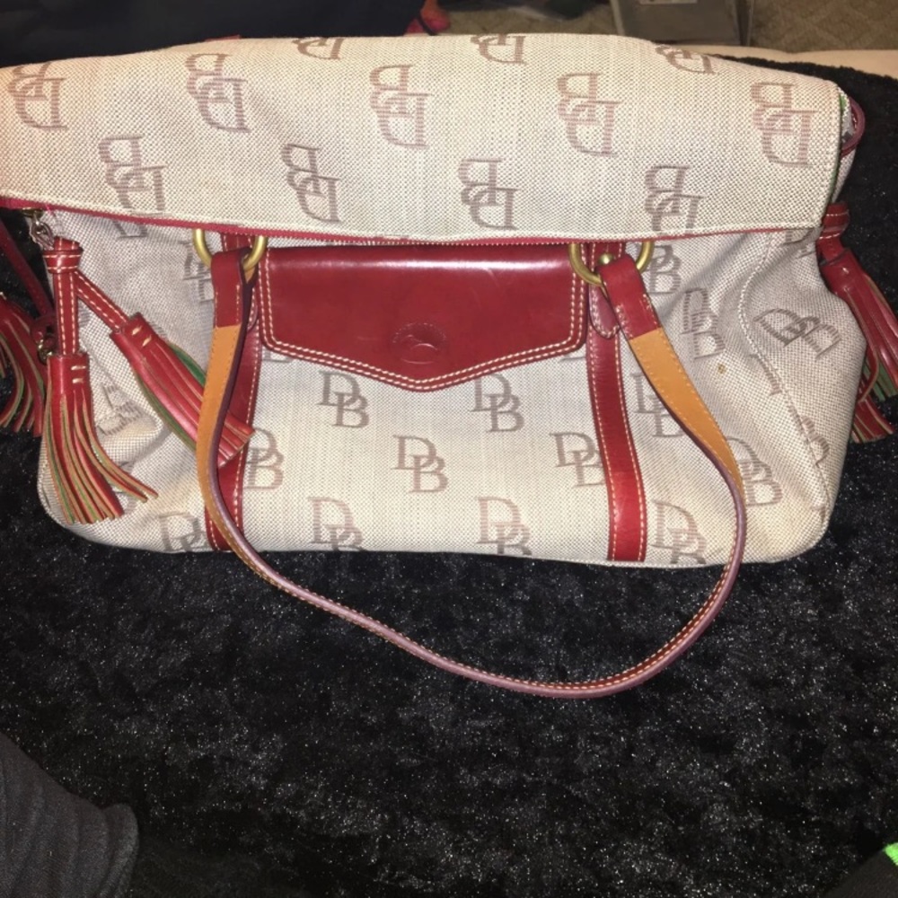 Dooney & Bourke